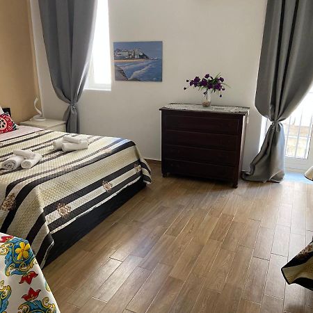 ホテルRent House A Casa Mia パレルモ エクステリア 写真