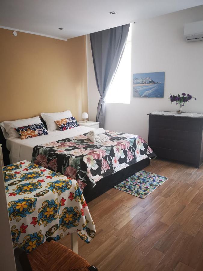 ホテルRent House A Casa Mia パレルモ エクステリア 写真